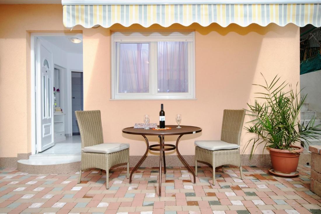 Apartments Jana Makarska Extérieur photo
